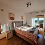 Apartamento Espacoso Com Piscina